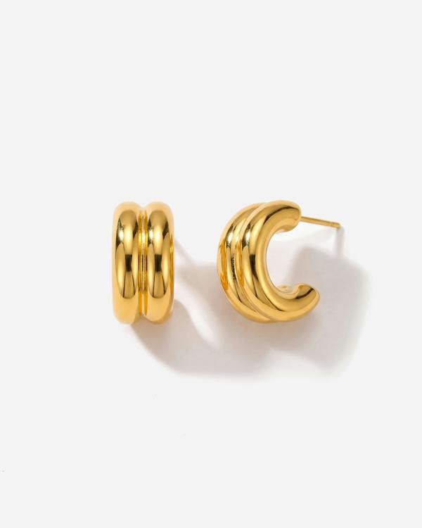 Elk & Bloom Double C 14k Gold Huggie Hoops