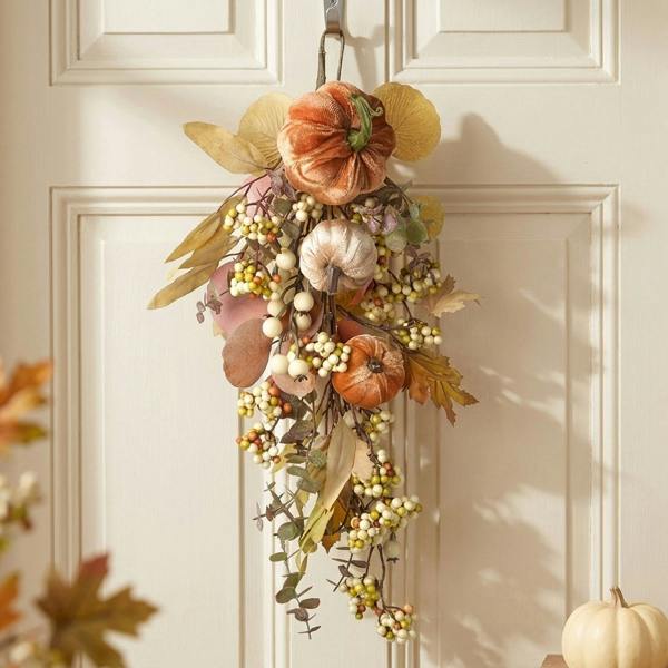 Garden Greatness Autumnal Hanging Pumpkin Wreath Drop