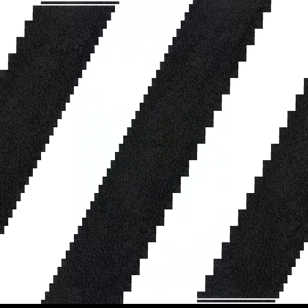 Black shaggy Rug Plain design thick pile, high quality, soft & durable.