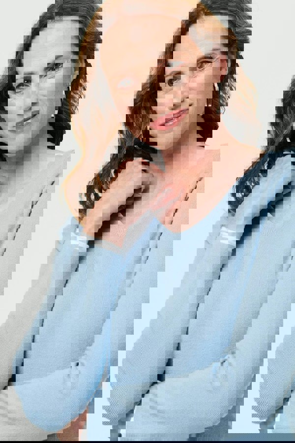 Blue | Contrast Trim V-Neck Knit Top
