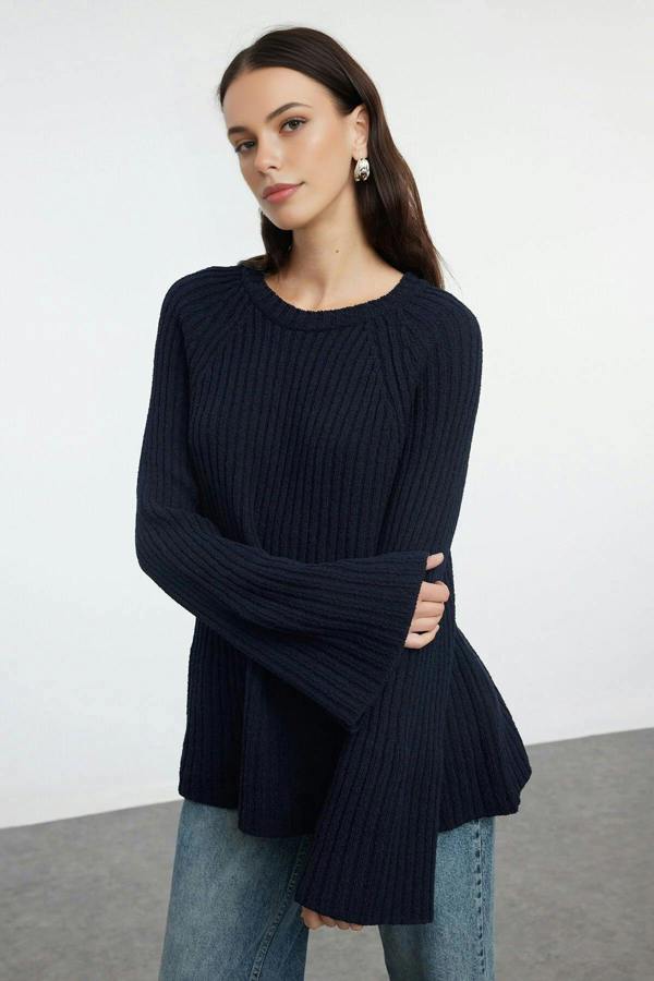 WOVCOR Loose Fit Cotton Knit Sweater with Peplum Detail
