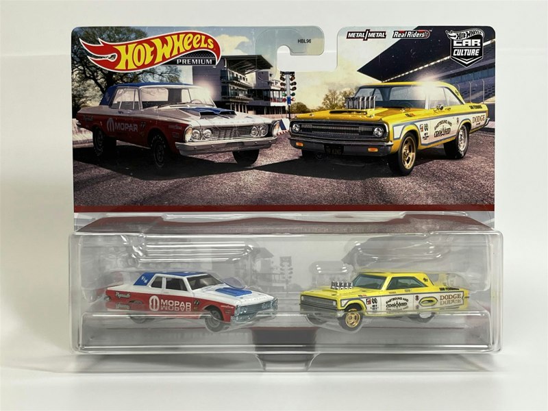 Hot Wheels Twin Set 1963 Plymouth Belvedere 426 Wedge and 1965 Dodge Cornet