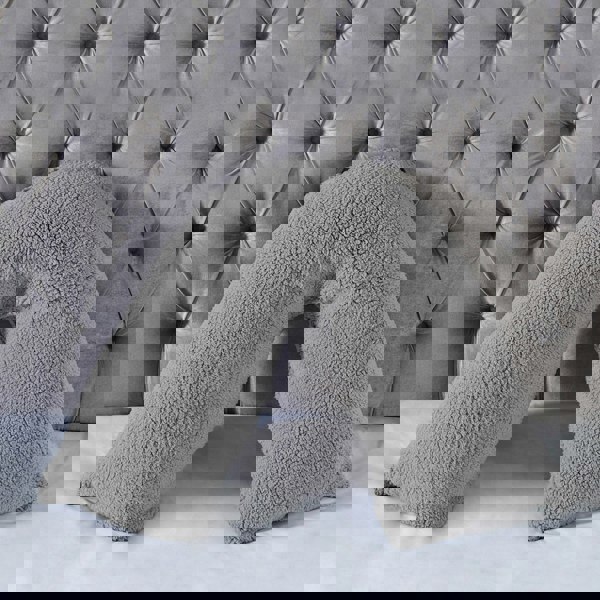 Snug City Teddy Bear Fleece Super Soft Cosy V Shape Pillowcase