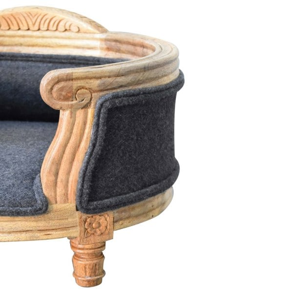 Artisan Furniture Carved Battleship Tweed Pet Bed