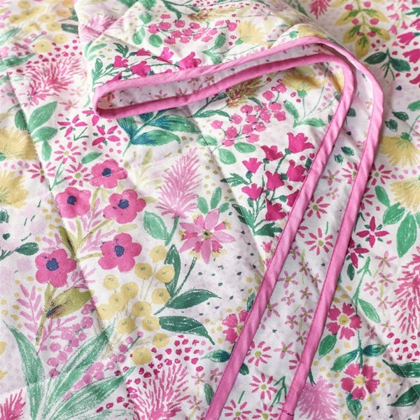 Catherine Lansfield Tilly Floral Pink Bedspread