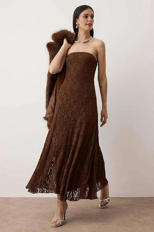 WOVCOR Plain Lace Strapless Midi Lined Dress