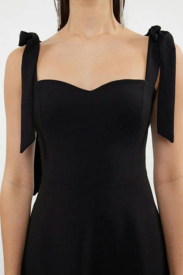 WOVCOR Tie Strap Midi Dress with Sweetheart Neckline