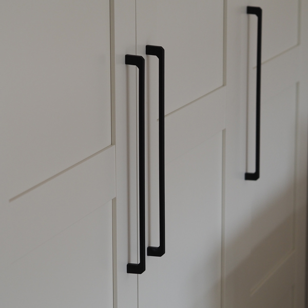 Handle & Home Matt Black Angled End D-Bar Handles