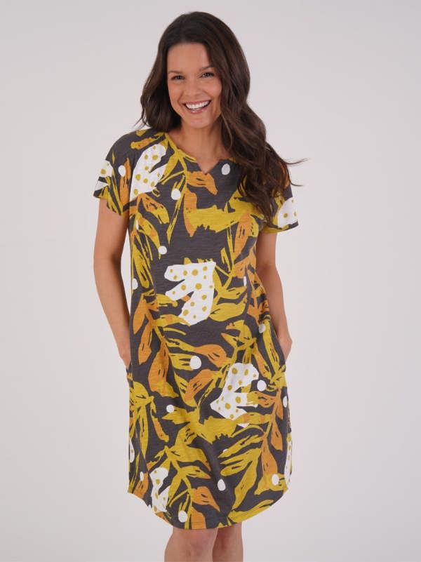 VIZ-A-VIZ Abstract Jungle Print Dress