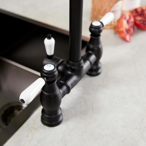 Flode klas | Traditional Bridge Style 3 in 1 Instant Boiling Tap | White Ceramic Levers | Matt Black Finish