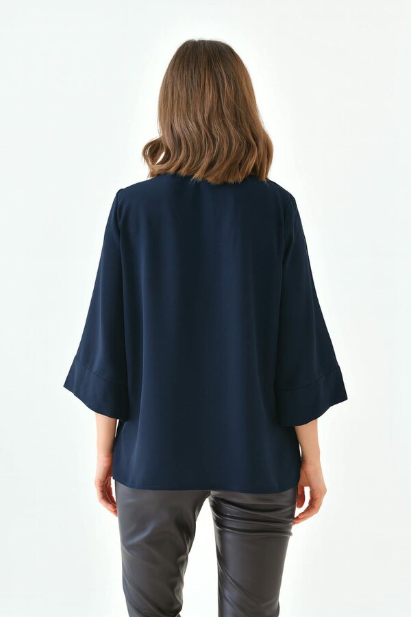 Hoxton Gal Oversized Fit 3/4 Sleeve Asymmetric Layered Blouse in Navy with Necklace