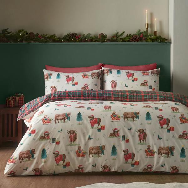 Catherine Lansfield Christmas Highland Cow Reversible Duvet Cover Set Natural