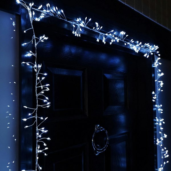 Samuel Alexander 5.5m 880 LED Indoor Outdoor Christmas Door Lights in Cool White