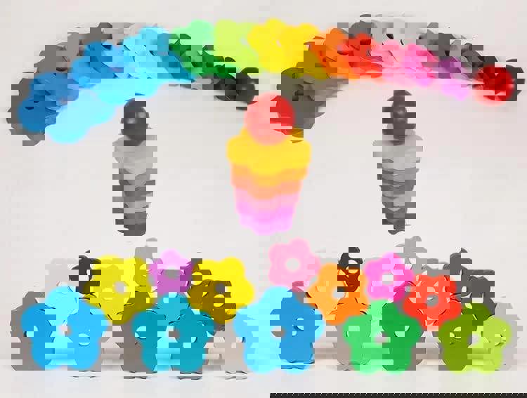 KAV Wooden Rainbow Stacking Rings - Educational Baby Toys for Hand-Eye Coordination and Fine Motor Skills - Colourful Wooden Puzzles & Learning Toys