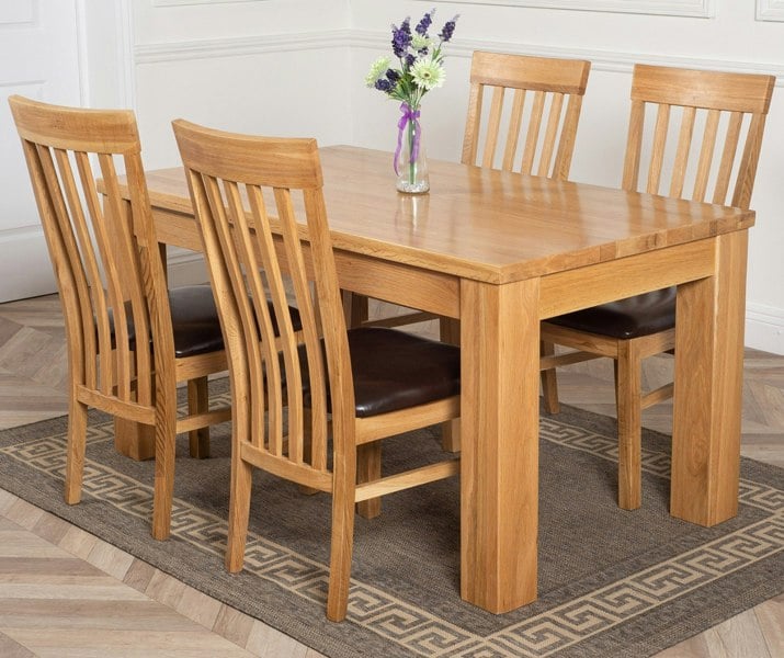 That's Furniture Dakota Medium Oak Dining Table with Harvard Oak Chairs
