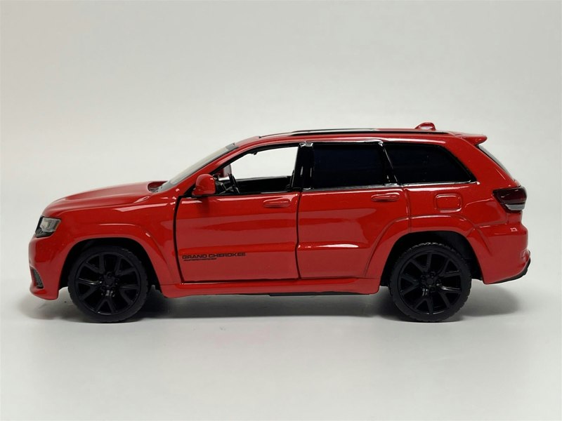 Tayumo Jeep Grand Cherokee Pull Back & Go Red LHD 1:36 Scale Tayumo 36170212