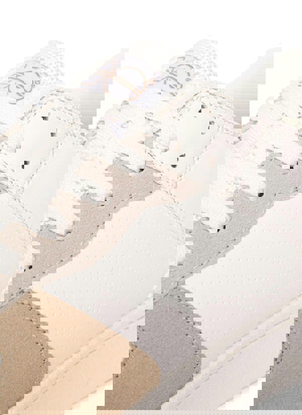 Crosshatch Avelino Trainers White
