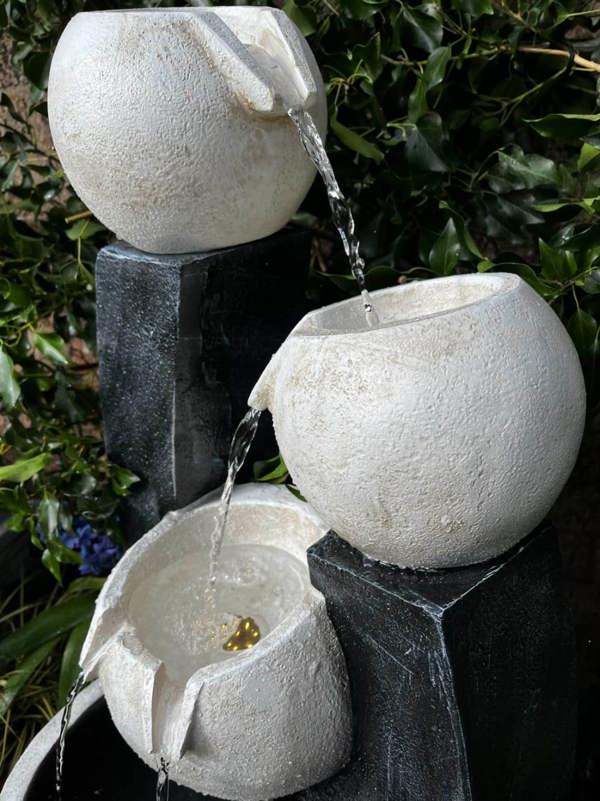 Tranquillity Water Features Grand Companion Contemporary Water Feature