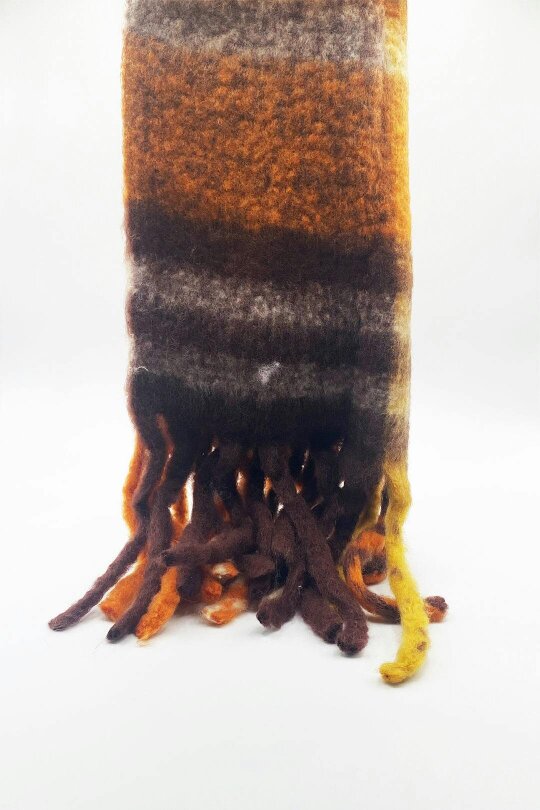 SVNX Tartan Blanket Scarf & Textured Knitted Gloves Set in Orange