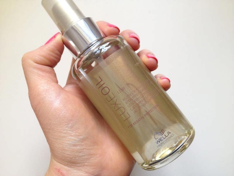 Wella Professional Luxe Oil lightweight hair oil for damaged hair