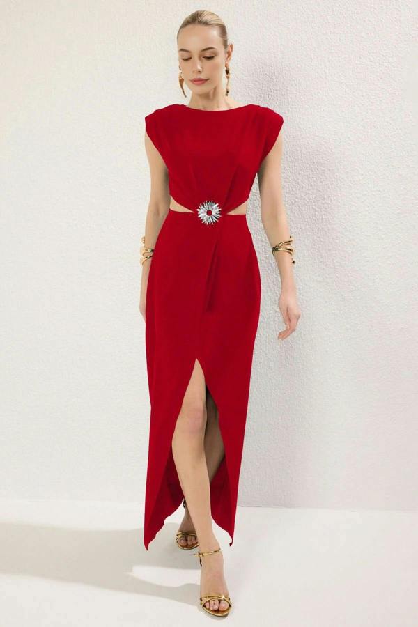 WOVCOR Woven Long Elegant Evening Dress with Accessory Details
