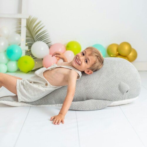 CROCHETTS Large whale plush made from soft cotton A2LD374