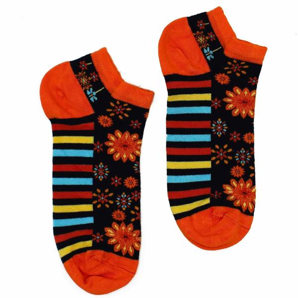Bamboo low-cut socks in black with orange toe, multicolor stripe and mandala flower print