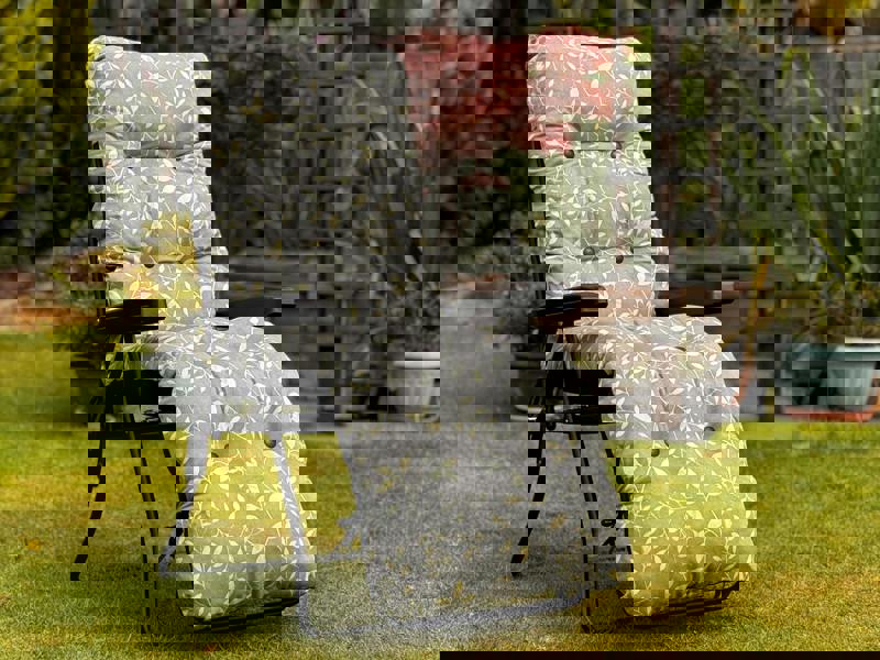 Glendale Garden Relaxer (Pattern Options Available) 99 x 58 x 73 Country Teal The Garden Furniture Shop