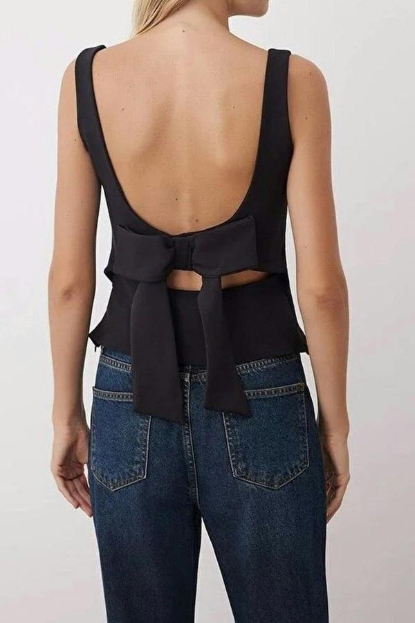 WOVCOR Woven Blouse with Fitted Straps and Back Bow Detail