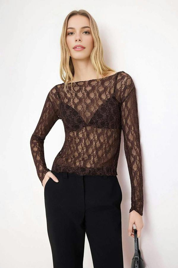 WOVCOR Fitted Boat Neck Long Sleeve Lace Knit Blouse