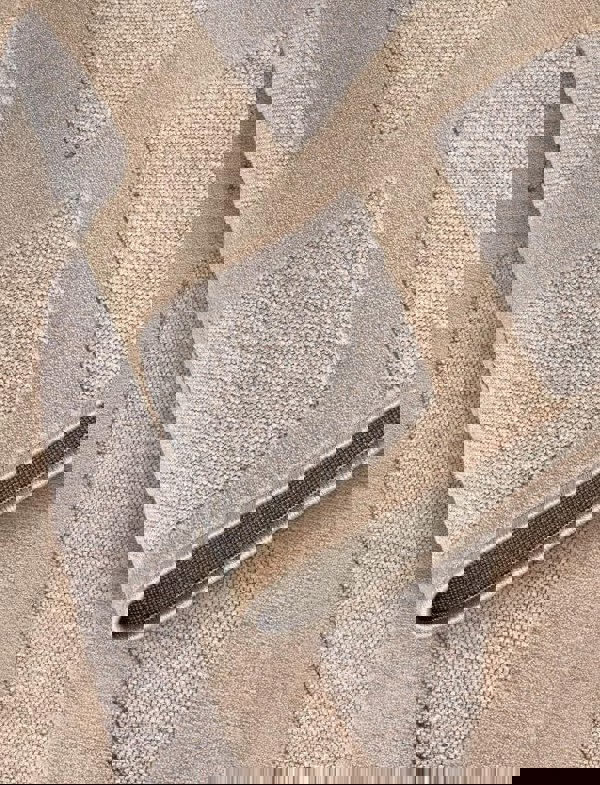 The Rugs Geometric Design Short Pile Rug - Modern Comfort