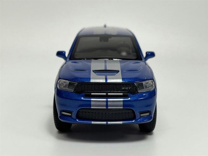 Tayumo Dodge Durango SRT Pull Back & Go Blue With Silver Stripe LHD 1:36 Tayumo 36145224