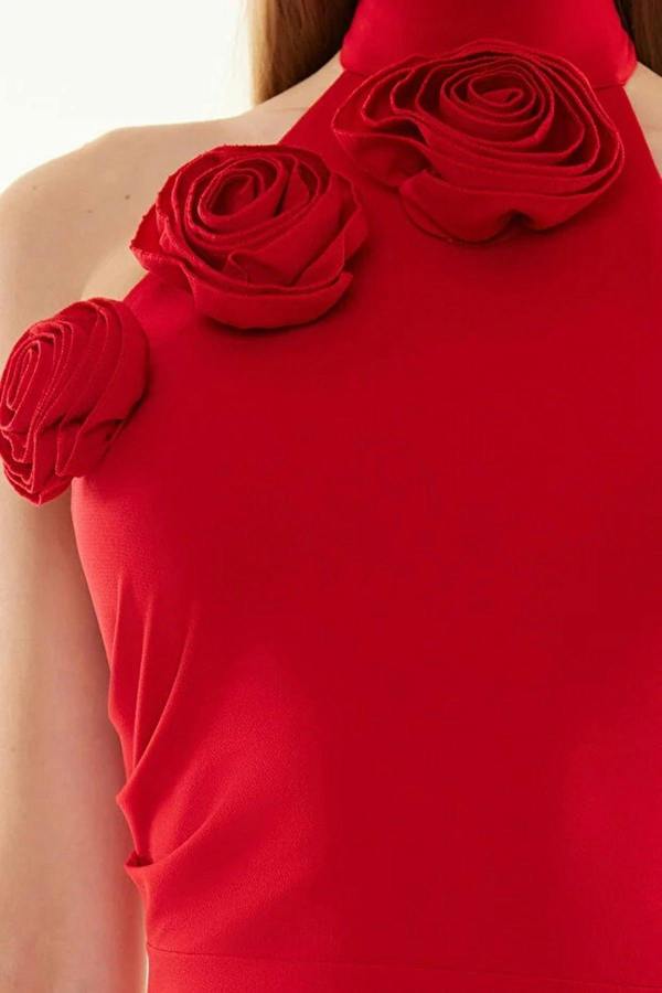 WOVCOR Woven Maxi Elegant Evening Dress with Rose Detail