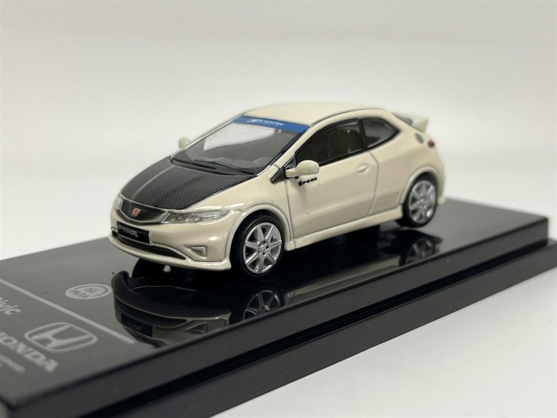 Paragon Honda Civic 2007 Type R FN2 White LHD 1:64 Paragon 55398