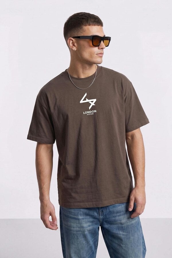 London Attitude Oversized Heavyweight T-Shirt with Varsity Back Print in White