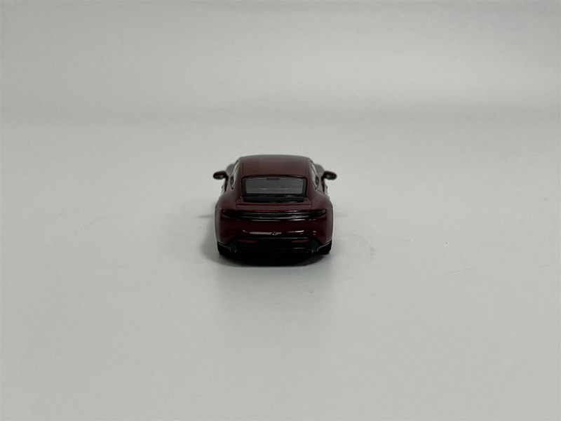 Minichamps Porsche Taycan Turbo S 2019 Dark Red 1:87 Minichamps 870068404