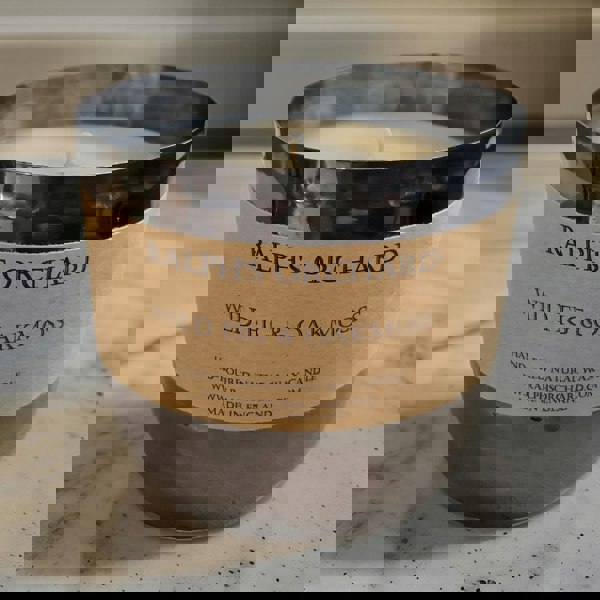 wild fig & oakmoss scented candle 2 wick black