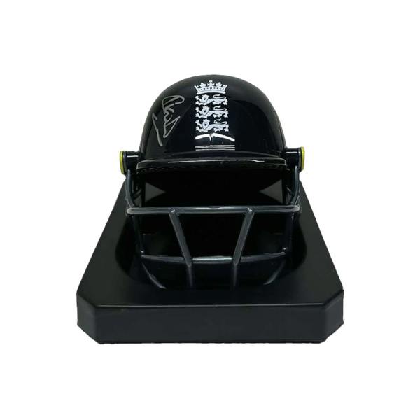 Unbranded Ian Botham signed England cricket mini helmet