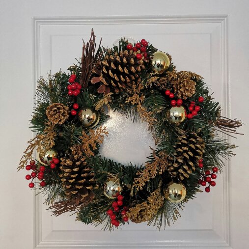 Samuel Alexander 40cm Gold Dressed Christmas Wreath, Baubles, Pinecones and Berries