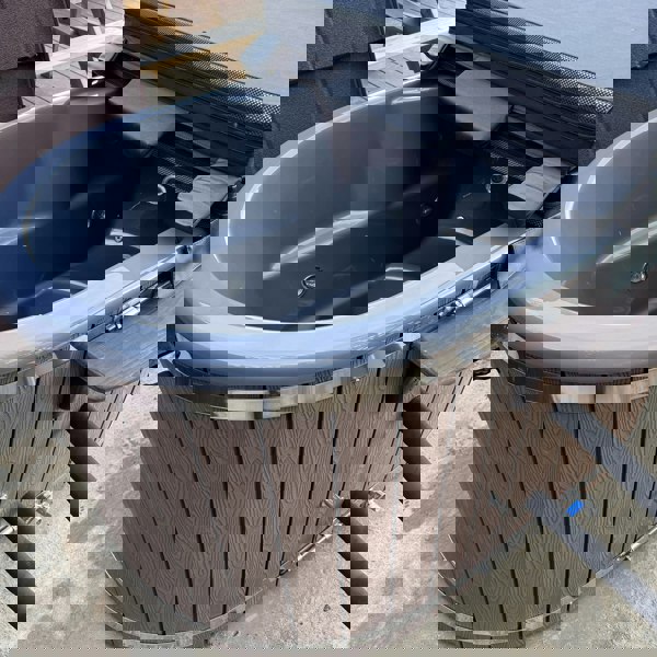 Ofuro wood-fired tub with external heater