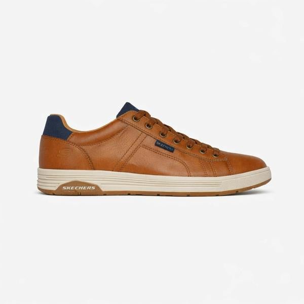 Skechers CAVELL - HENSLEY Casual Trainers   in  Brown