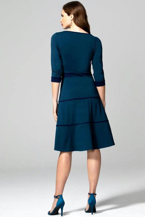 HotSquash V Neck Dress with Contrast piping