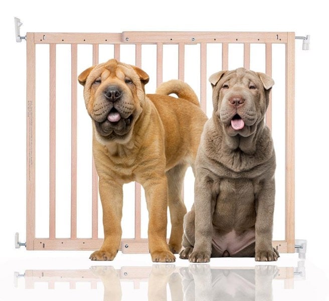 Bettacare Chunky Wooden Screw Fit Dog Gate, 63.5cm - 105.5cm, Natural, Wooden Dog Gate Gate, Screw Fit Pet Stair Gate, Puppy Gate