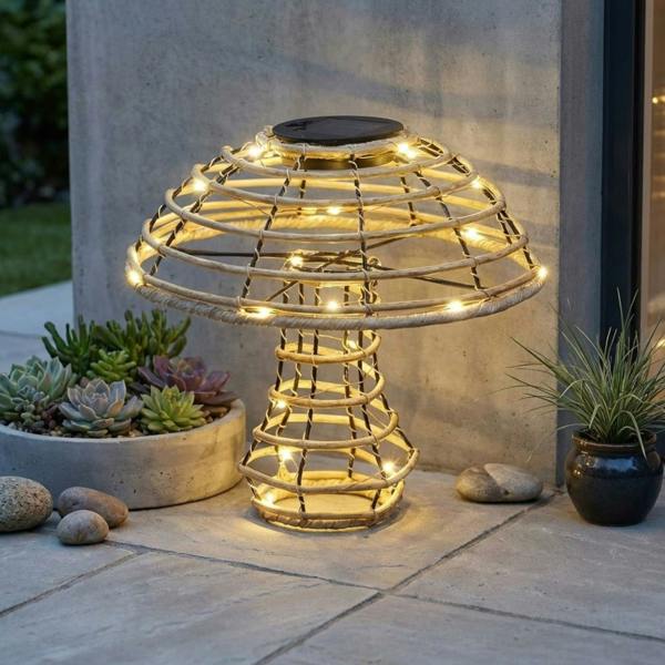 Garden Greatness Lunaria Rattan Solar Mushroom Light