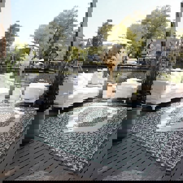 Meekly Indoor & Outdoor Reversible Green Rug