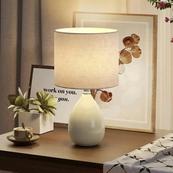 Table Lamp, Vintage Eastern Bedside Desk Lamp with Fabric Lampshade for Study, Bedroom, Living Room, Cream White - Cream