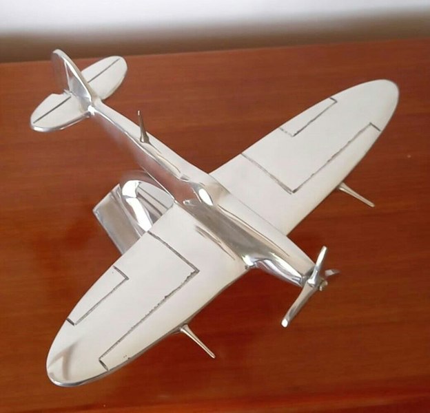 Inspirational Gifting Spitfire Aeroplane Home Ornament Aluminium Plane Sculpture