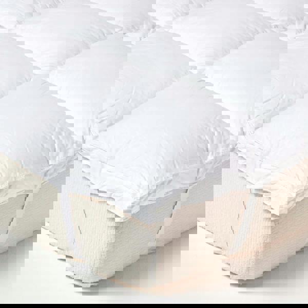 HOMESCAPES Pure Indulgence Pearl Polyester Mattress Topper