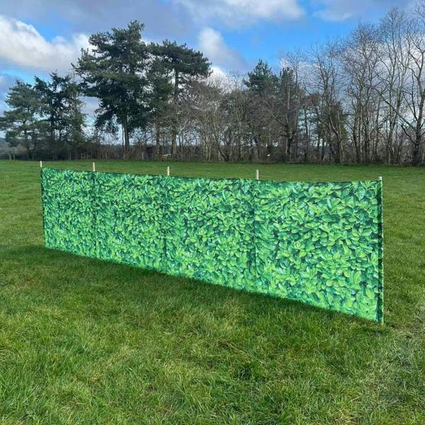 Laurel Hedge Folding Wooden windbreak 5 pole