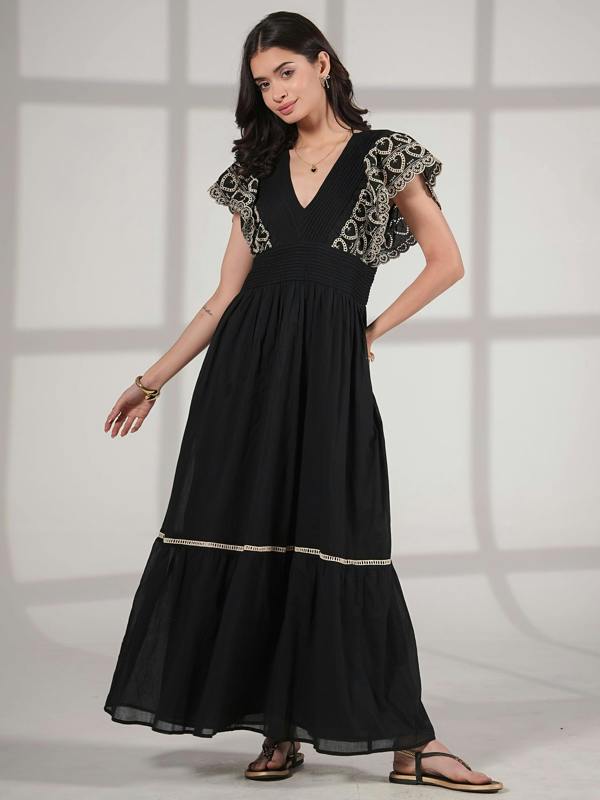 Rose & Nancy Eleanor Dress Black And White Heart Embroidered